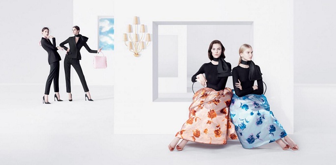 Raf Simons y Galliano: las siete diferencias de Dior